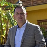 Sr. D. Manuel González Gómez